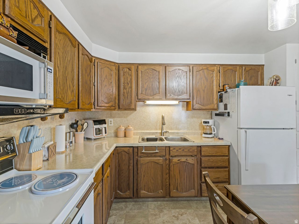 1502 N 475 W Sunset, UT 84015