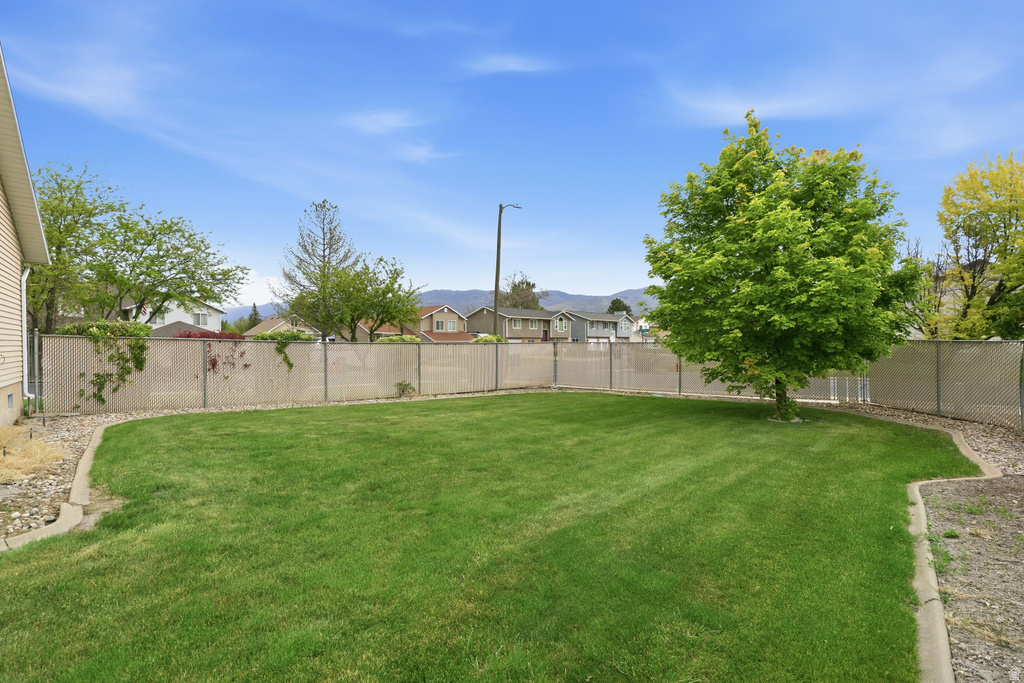 1315 W 1900 S Woods Cross, UT 84087