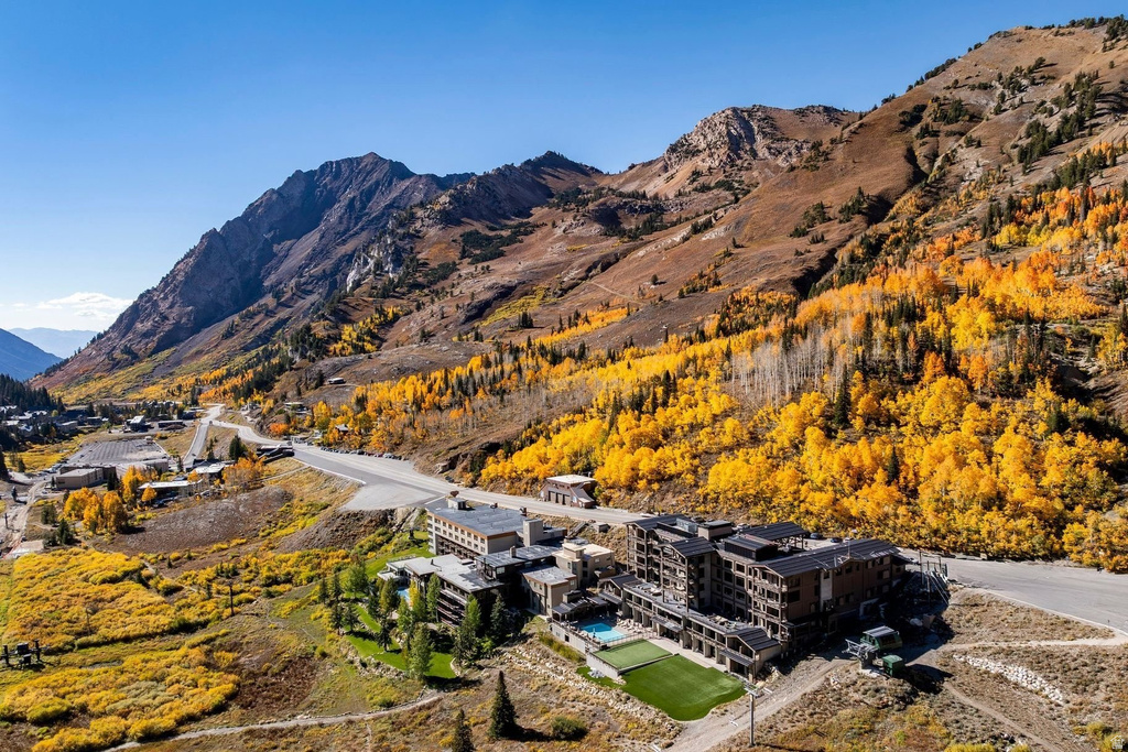 7367 S CANYON CENTRE PKWY #408 Cottonwood Heights, UT 84121