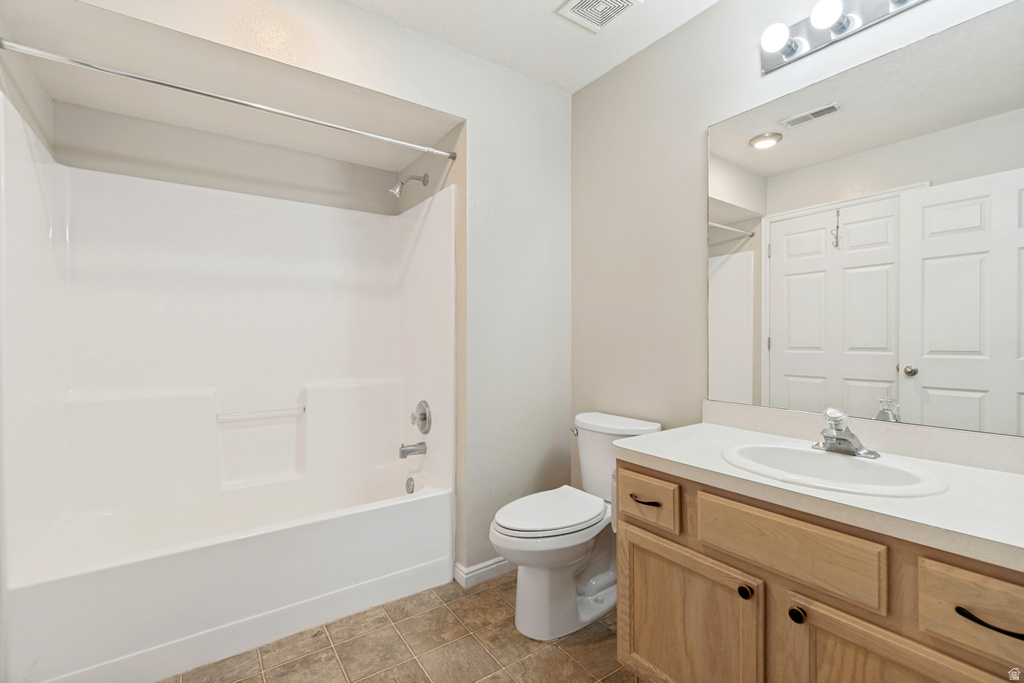 8066 N RIDGE LOOP #4 Eagle Mountain, UT 84005