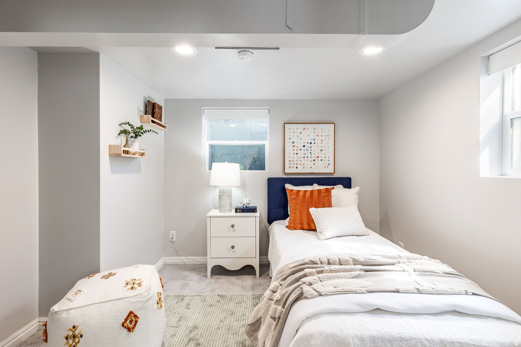 1675 E WESTMINSTER AVE Salt Lake City, UT 84105