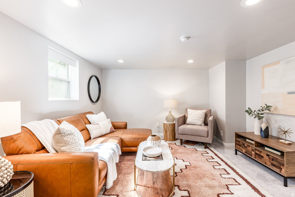1675 E WESTMINSTER AVE Salt Lake City, UT 84105