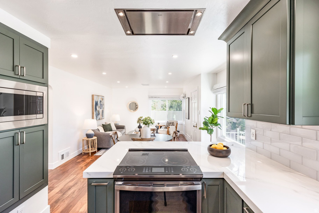 1675 E WESTMINSTER AVE Salt Lake City, UT 84105