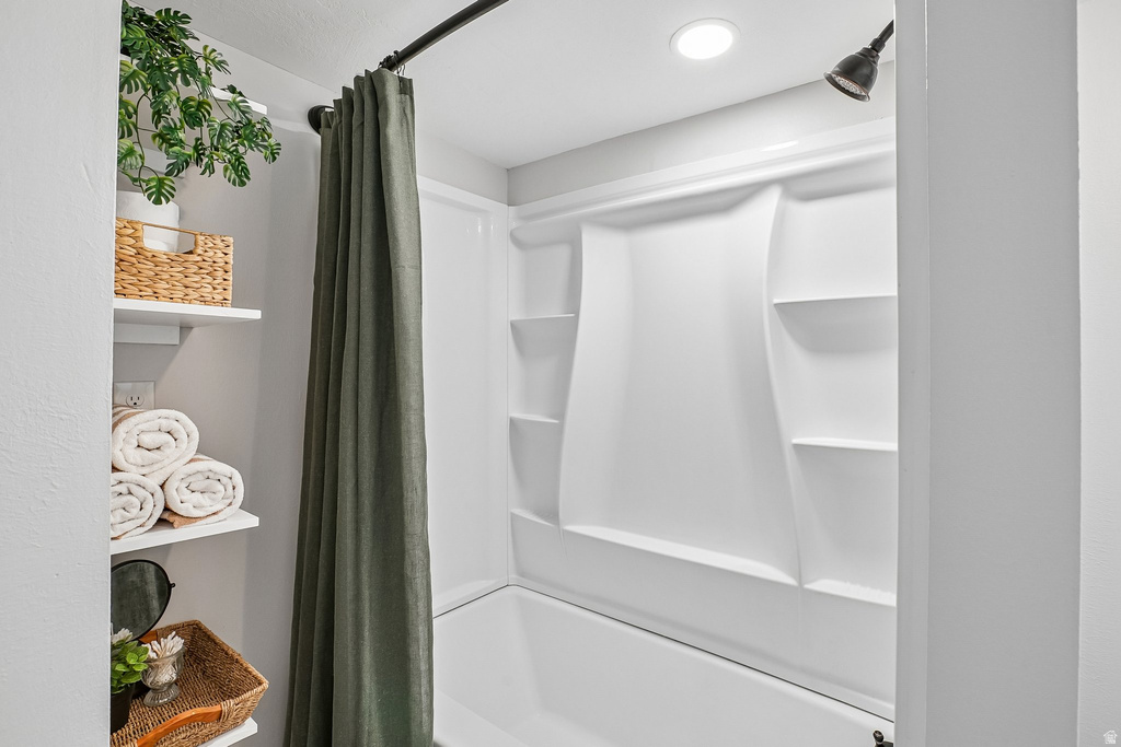 2512 S 150 W Bountiful, UT 84010