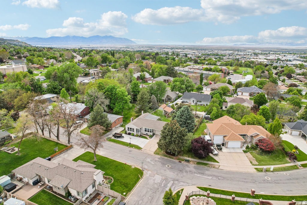 2512 S 150 W Bountiful, UT 84010