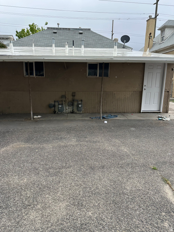 818 W 100 S Salt Lake City, UT 84104