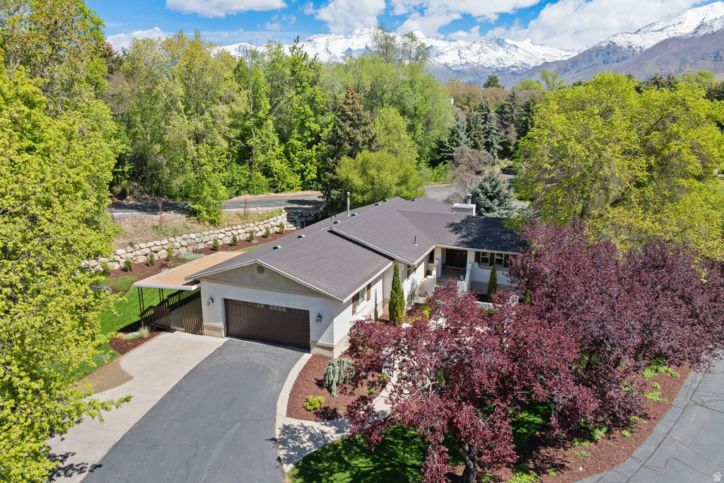 10427 N HIDDEN OAK DR Highland, UT 84003