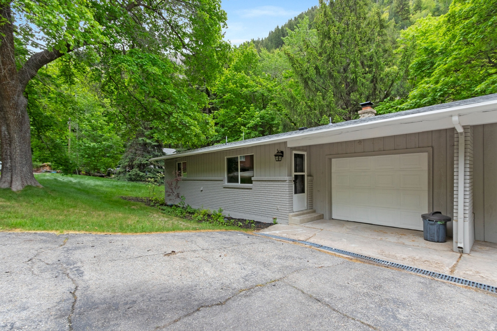 210 OGDEN CYN photo 4