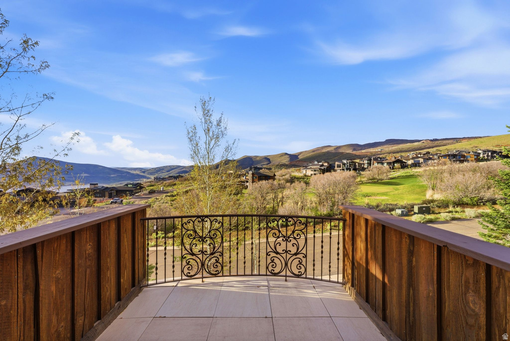 1210 LASSO TRL Hideout, UT 84036
