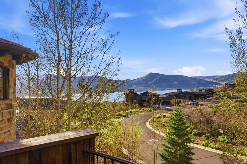 1210 LASSO TRL Hideout, UT 84036