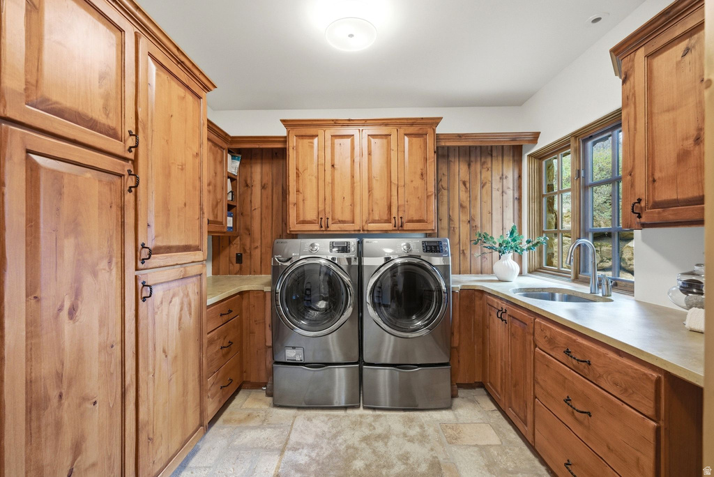 1210 LASSO TRL Hideout, UT 84036