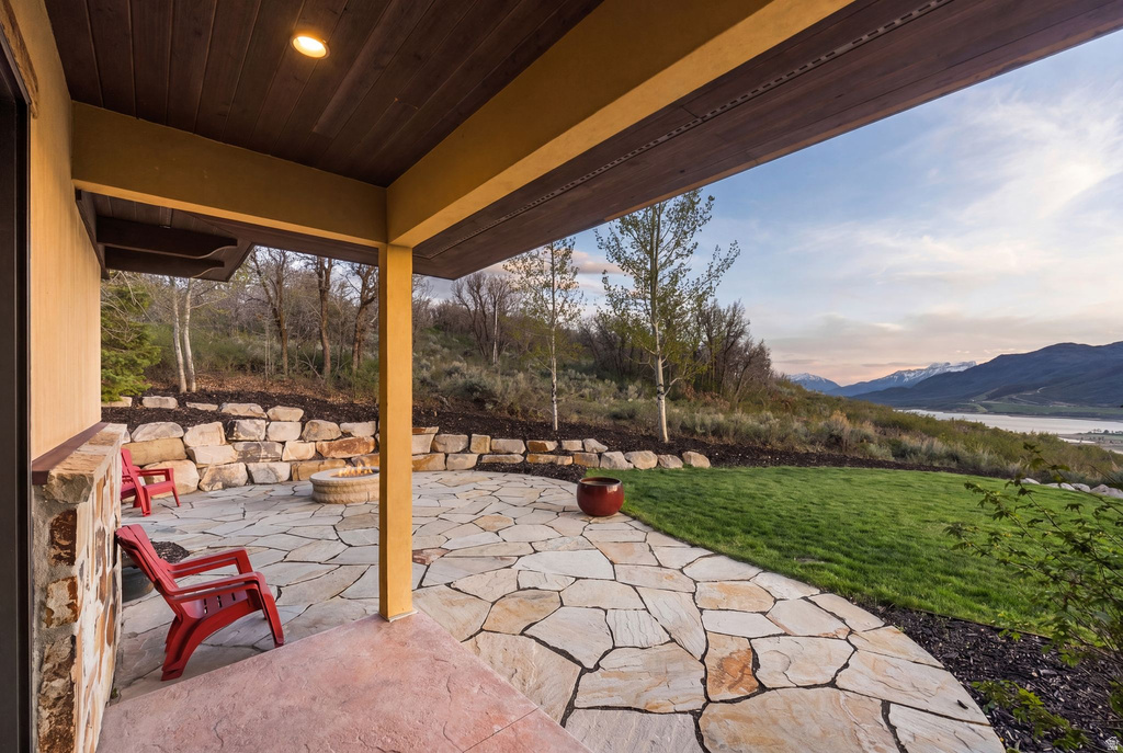 1210 LASSO TRL Hideout, UT 84036