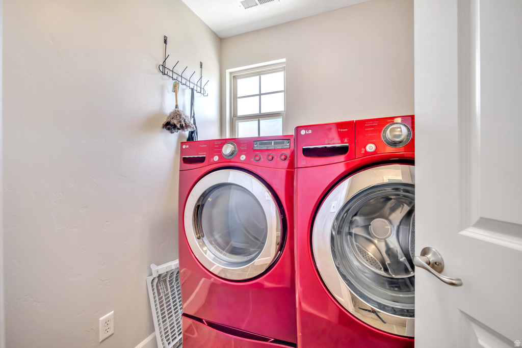 585 E WYNGATE POINTE LN Draper, UT 84020