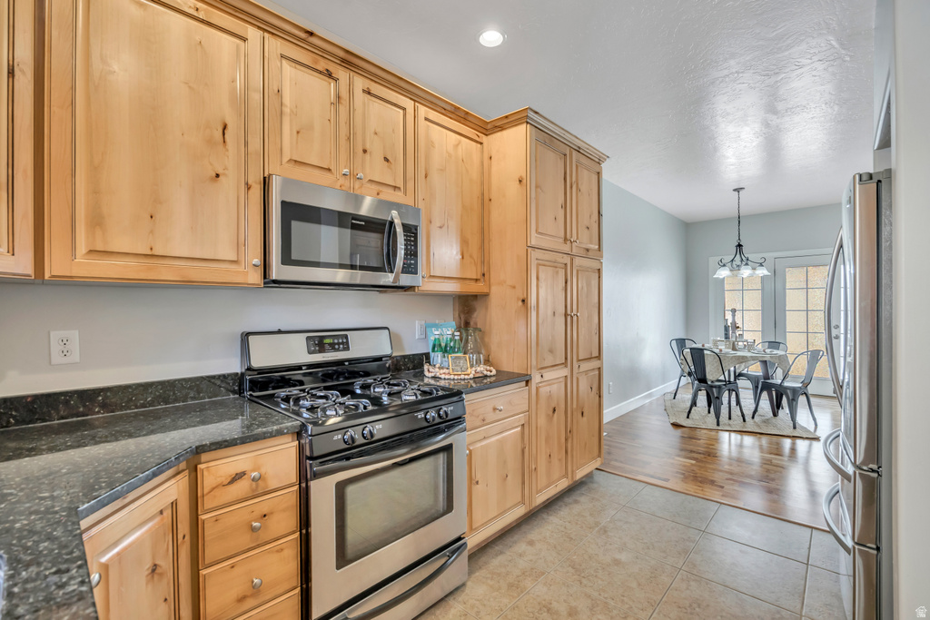 585 E WYNGATE POINTE LN Draper, UT 84020