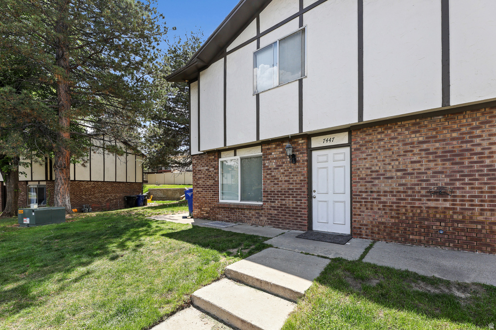 7445 RICH WAY Cottonwood Heights, UT 84121
