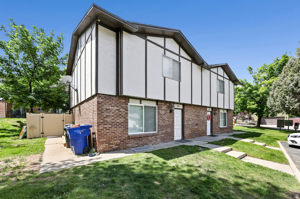 7445 RICH WAY Cottonwood Heights, UT 84121