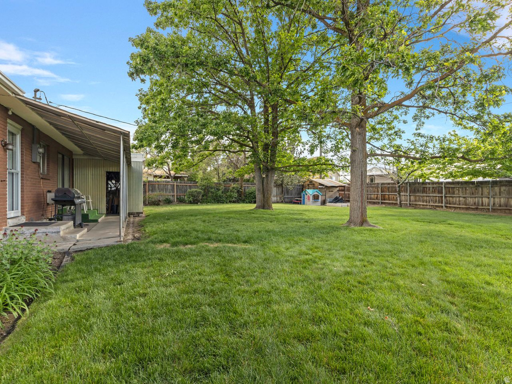 7168 S 1700 E Cottonwood Heights, UT 84121