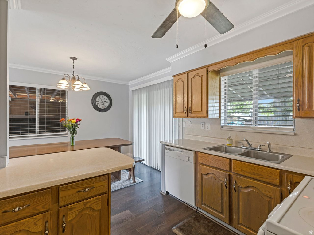 7168 S 1700 E Cottonwood Heights, UT 84121