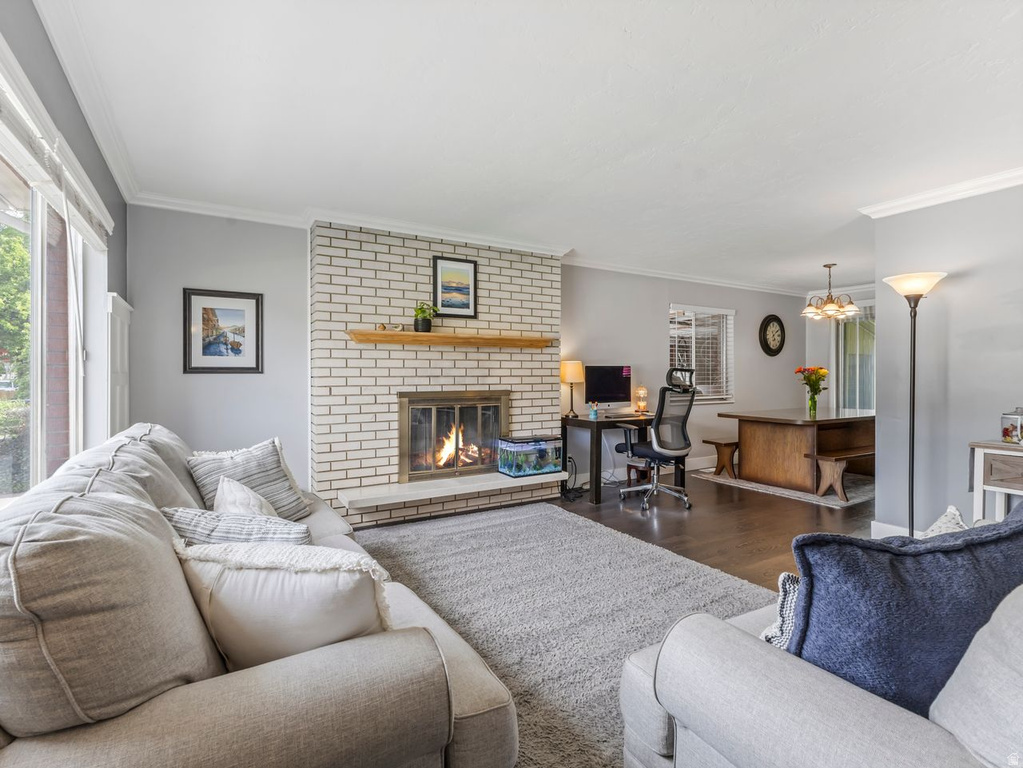 7168 S 1700 E Cottonwood Heights, UT 84121
