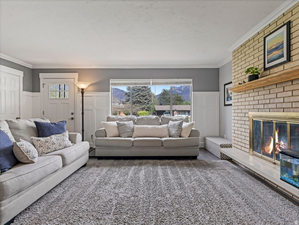 7168 S 1700 E Cottonwood Heights, UT 84121