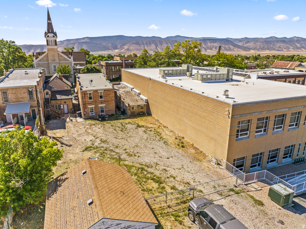 69 S MAIN ST Manti, UT 84642