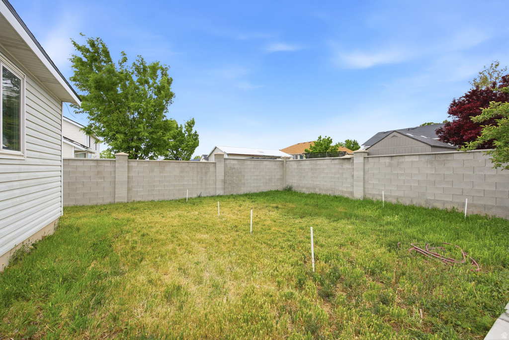 7487 W OLIVE BROOK DR Magna, UT 84044