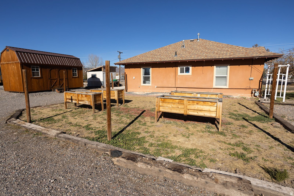195 N 200 W Monroe, UT 84754