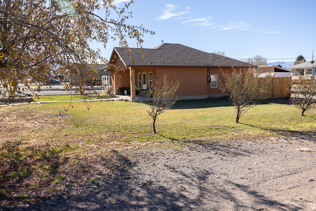195 N 200 W Monroe, UT 84754