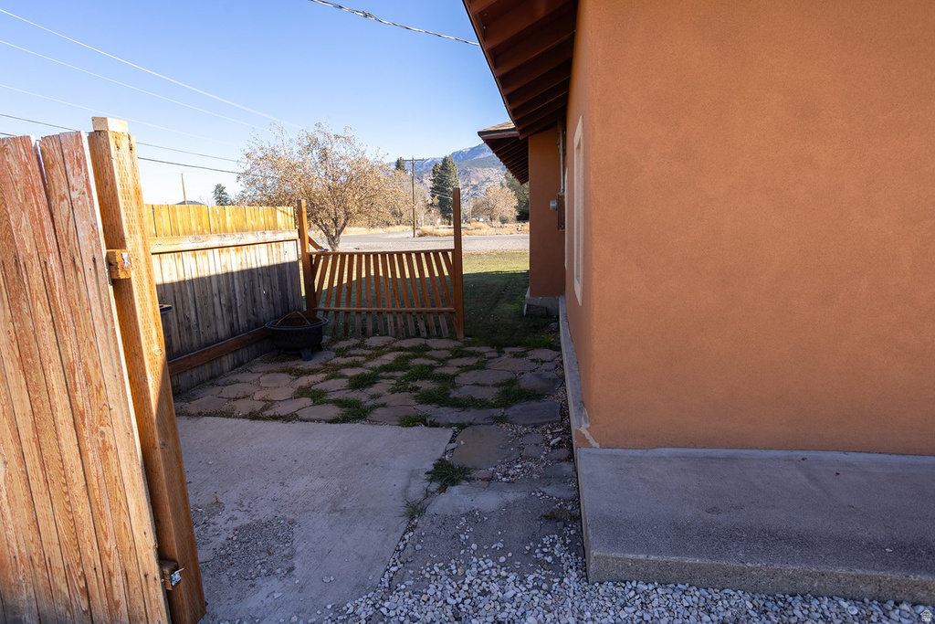 195 N 200 W Monroe, UT 84754