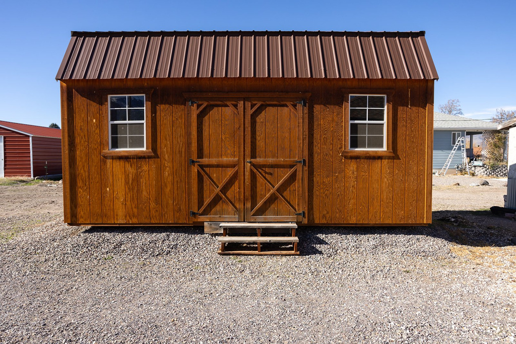 195 N 200 W Monroe, UT 84754