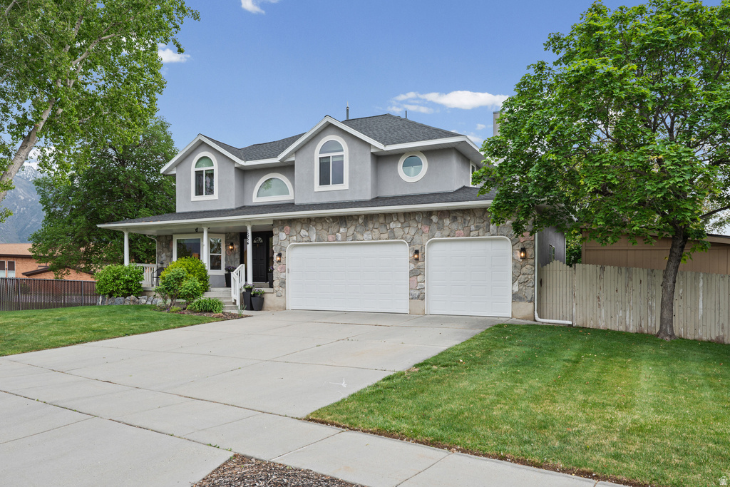 1554 E BUTTERCUP DR Sandy, UT 84092
