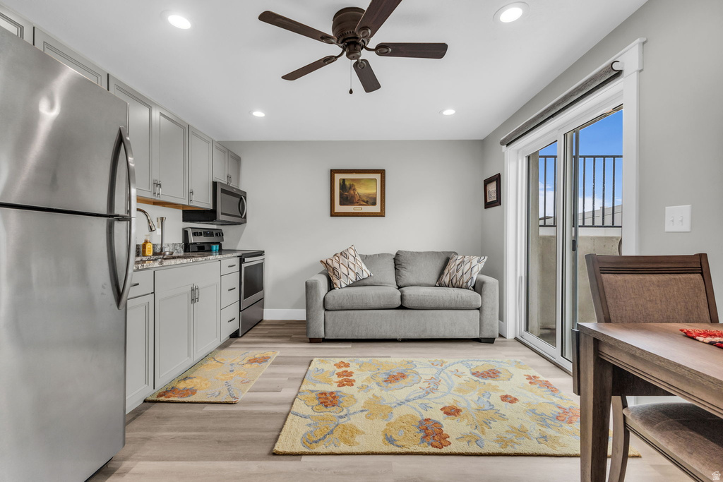 1756 S CARSON WAY Salem, UT 84653