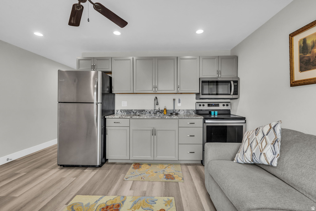 1756 S CARSON WAY Salem, UT 84653