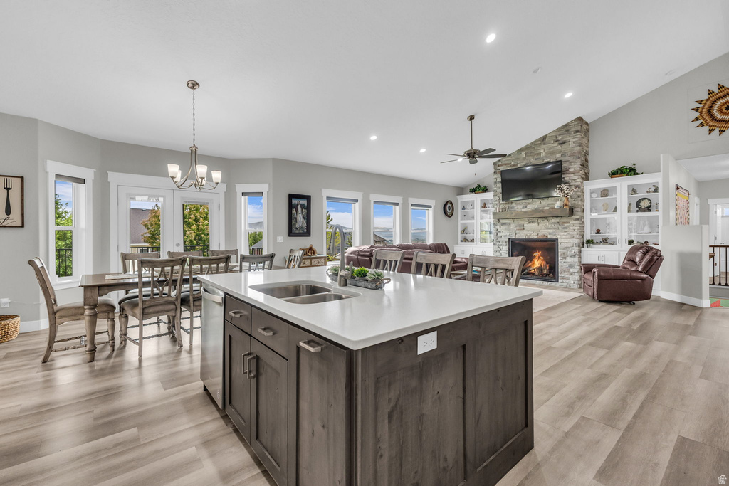 1756 S CARSON WAY Salem, UT 84653