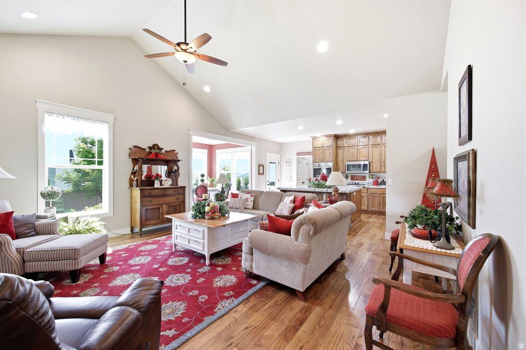 423 N JOSEPH ACRES RD Kaysville, UT 84037