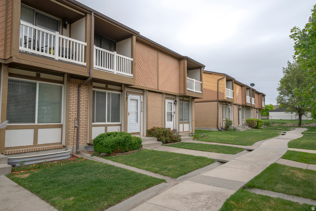 4309 S HAVERFORD CT Taylorsville, UT 84123
