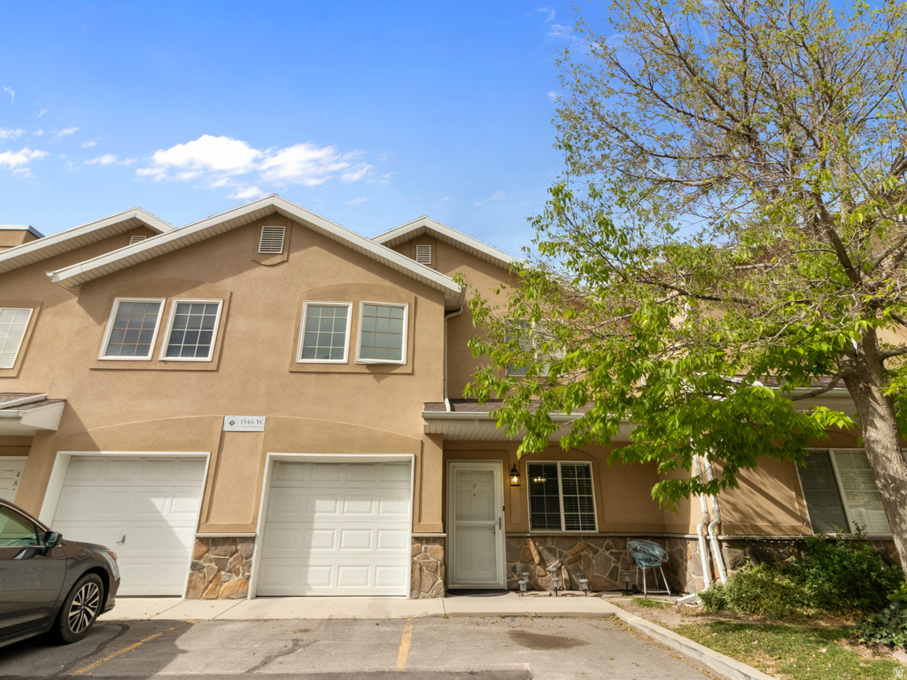 1546 W COMPASS POINT LN #2B West Jordan, UT 84084