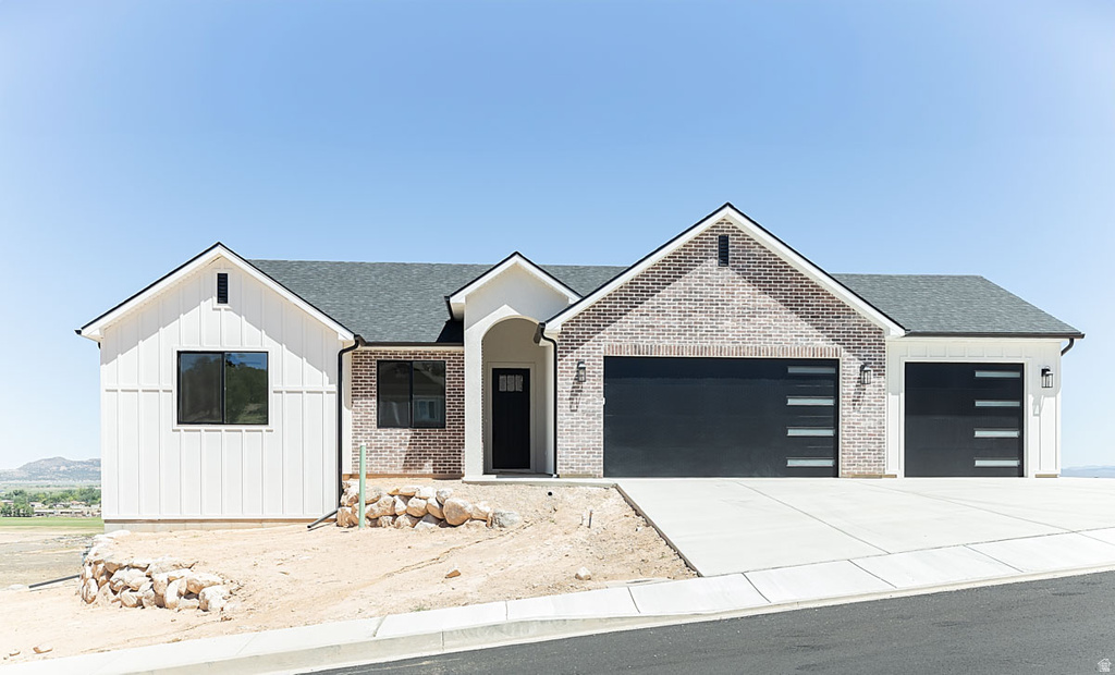 3256 W KINGSBURY DR photo 5