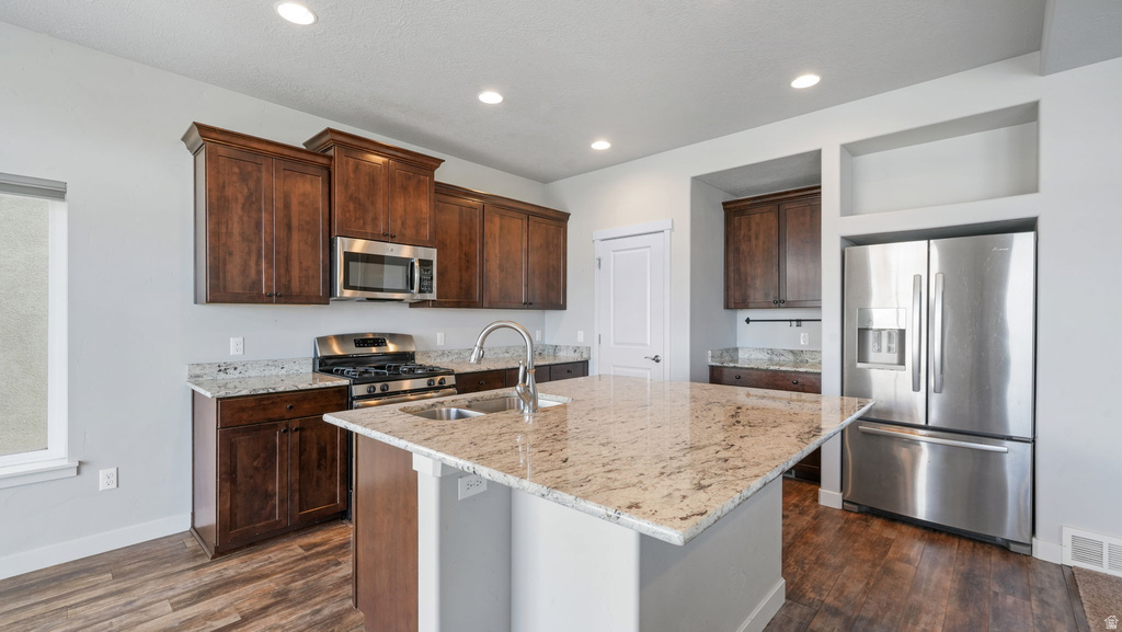 203 E RIDGELINE WAY North Salt Lake, UT 84054