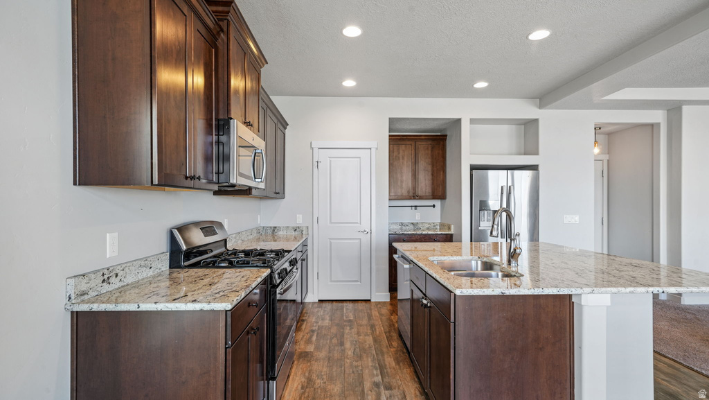 203 E RIDGELINE WAY North Salt Lake, UT 84054