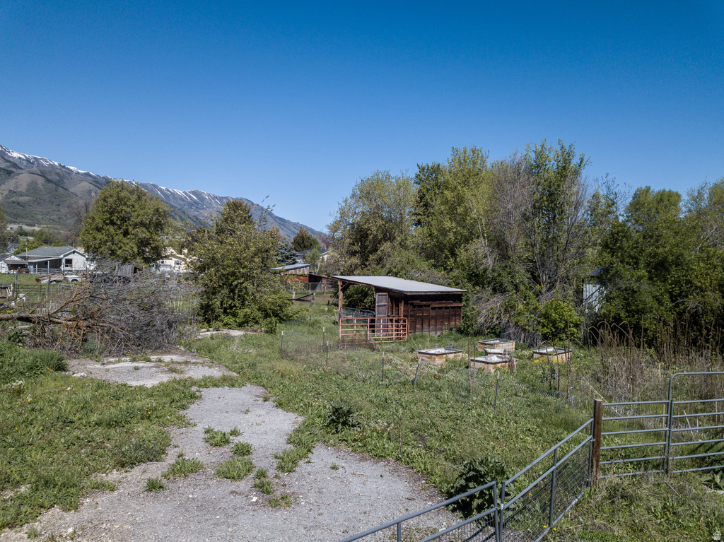 29 N 200 E Wellsville, UT 84339