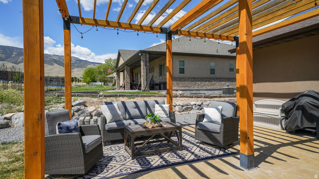 163 E HEPPLER LN Saratoga Springs, UT 84045