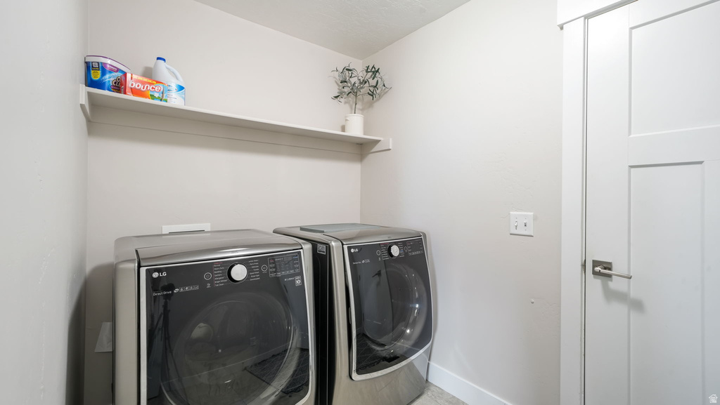 163 E HEPPLER LN Saratoga Springs, UT 84045