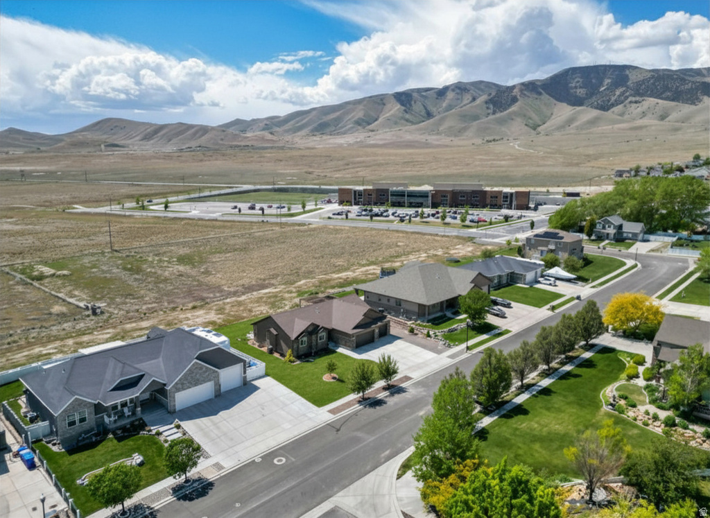 163 E HEPPLER LN Saratoga Springs, UT 84045