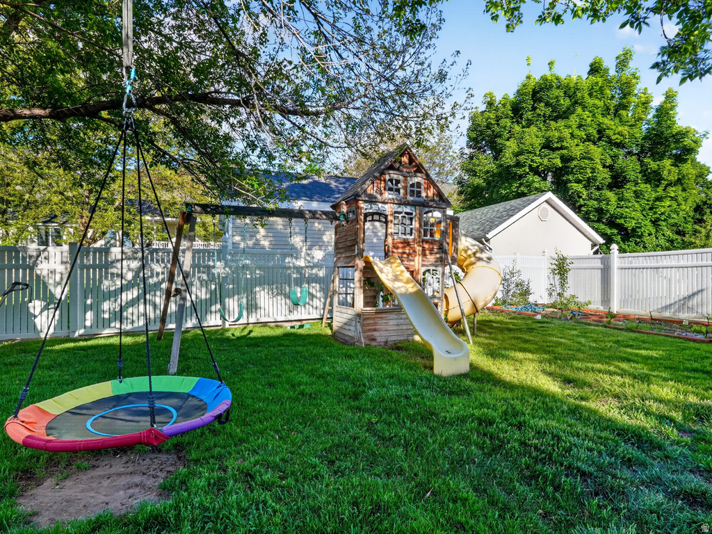 2790 E 25 S Layton, UT 84040