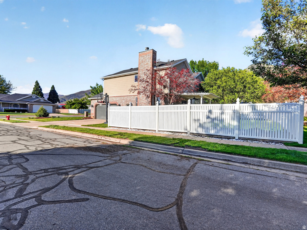 2790 E 25 S Layton, UT 84040