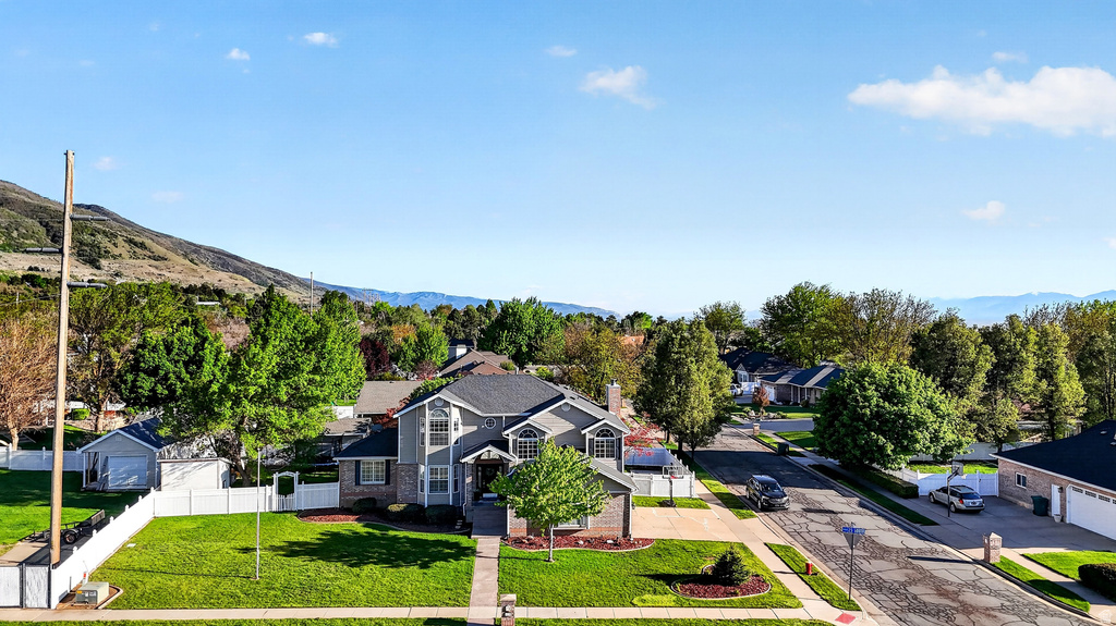 2790 E 25 S Layton, UT 84040