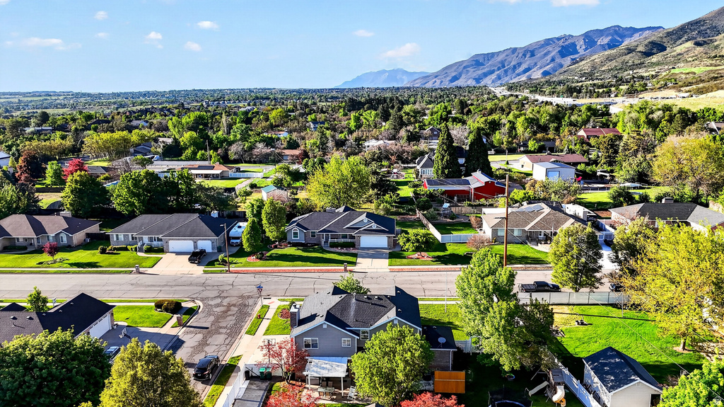 2790 E 25 S Layton, UT 84040