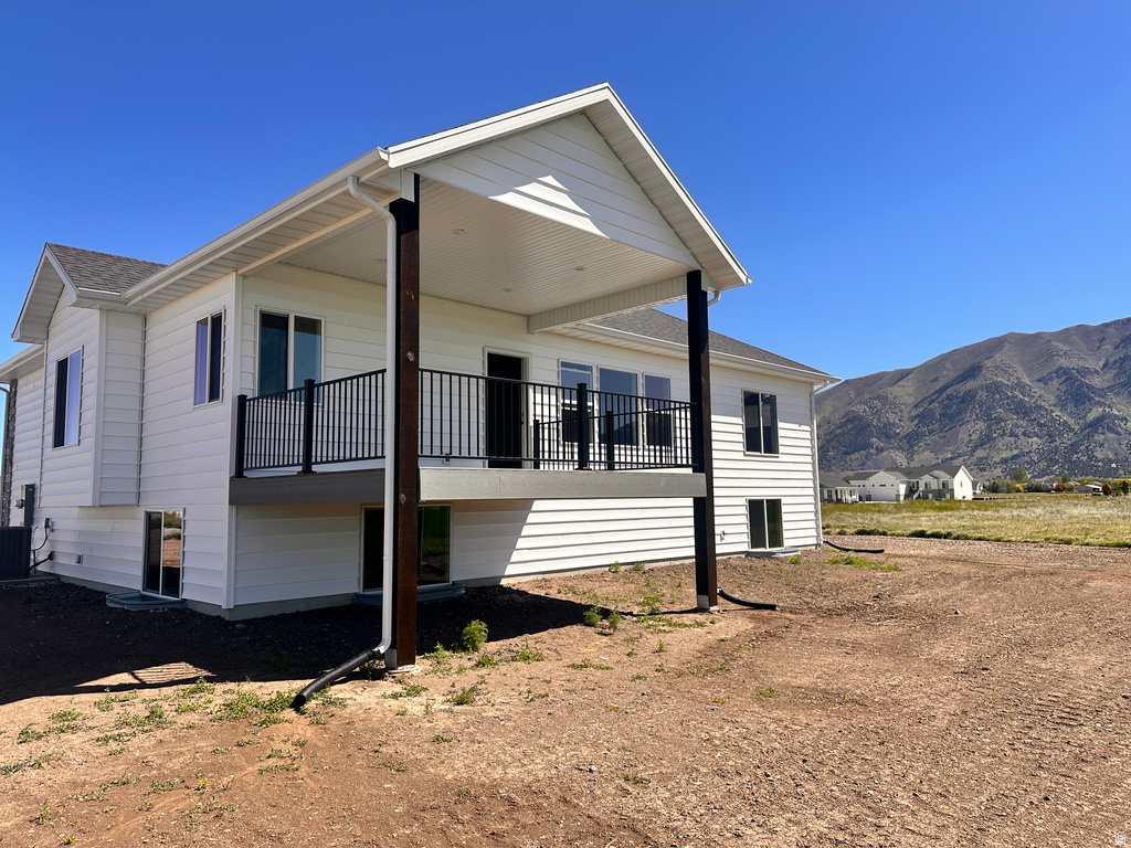 4745 W 9370 N Elwood, UT 84337