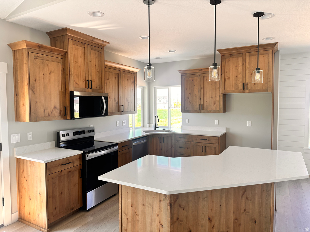 4745 W 9370 N Elwood, UT 84337